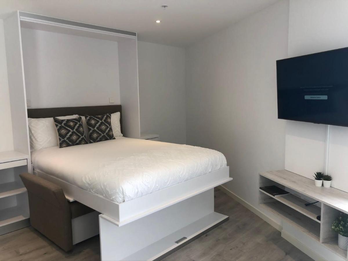 Cp High Floor Luxury Studio With Sea View غيبرالتار المظهر الخارجي الصورة